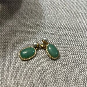 NWOT NEW J. CREW pearl semi precious stone jade-like earrings